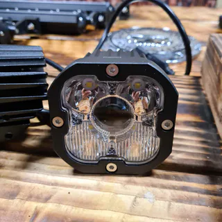 Лазерные фары Ground Zero Mini Quad 3 дюйма, фотография 28: миниатюра